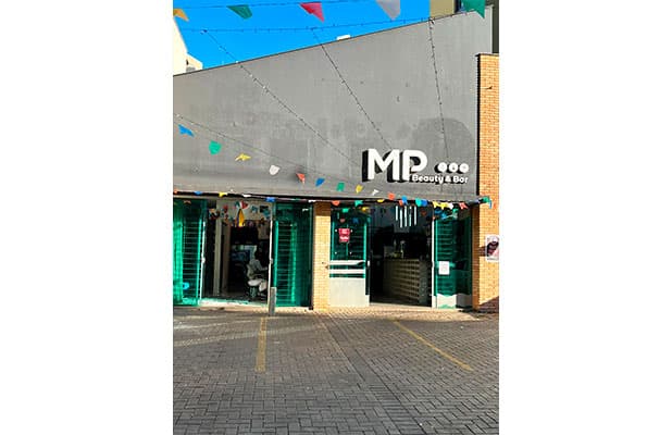 MP Beauty & Bar: Spa dos Pés com Higienização, Esfoliação e Hidratação, de R$40 por R$21,90!