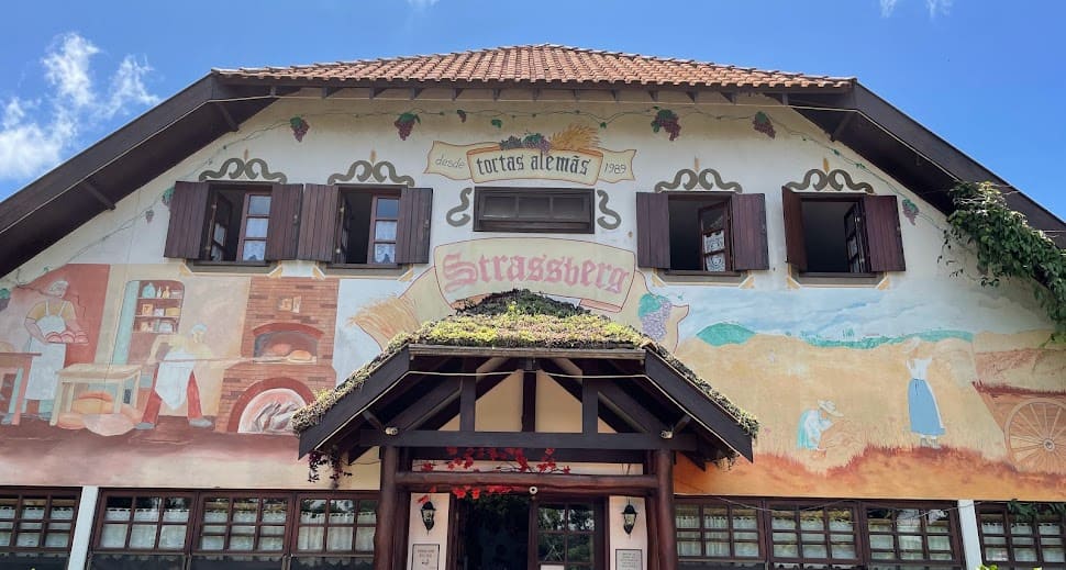 fachada restaurante com arquitetura alemã