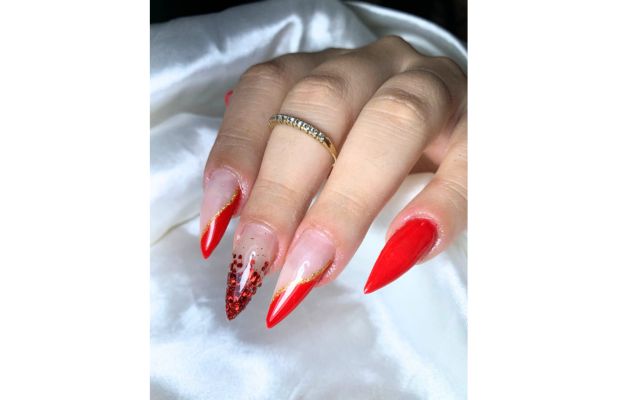 Alongamento de Unhas em Fibra de Vidro: Carol Nail Designer Londrina -  Cidade Oferta